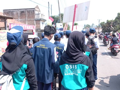 PESTA KARNAVAL SMPN 1 LABUAN 