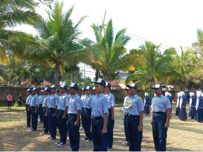 LOMBA BARIS BERBARIS SISWA
